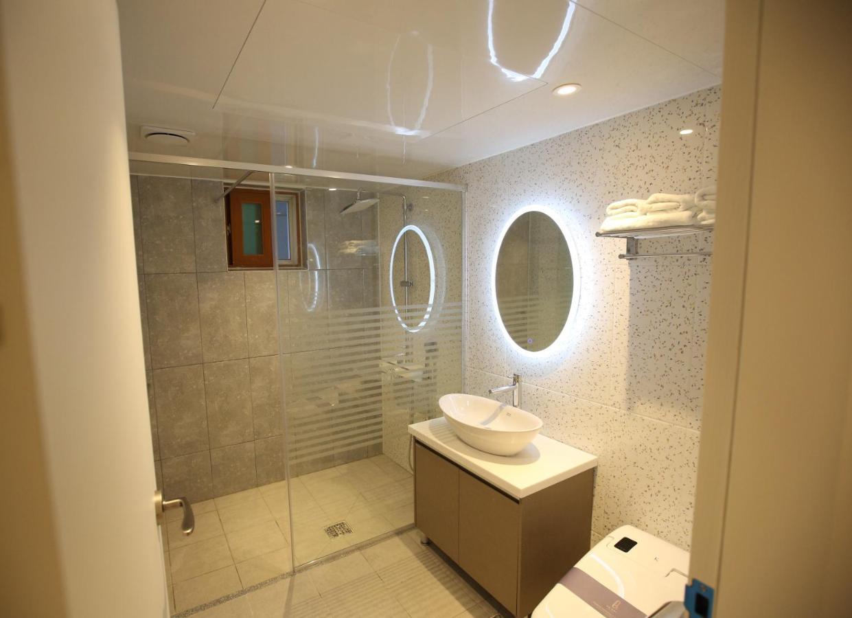 Am Ort Hotel ヨス市 エクステリア 写真