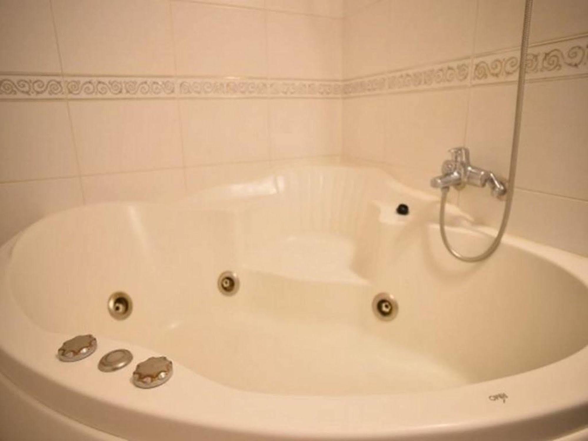 Am Ort Hotel ヨス市 エクステリア 写真