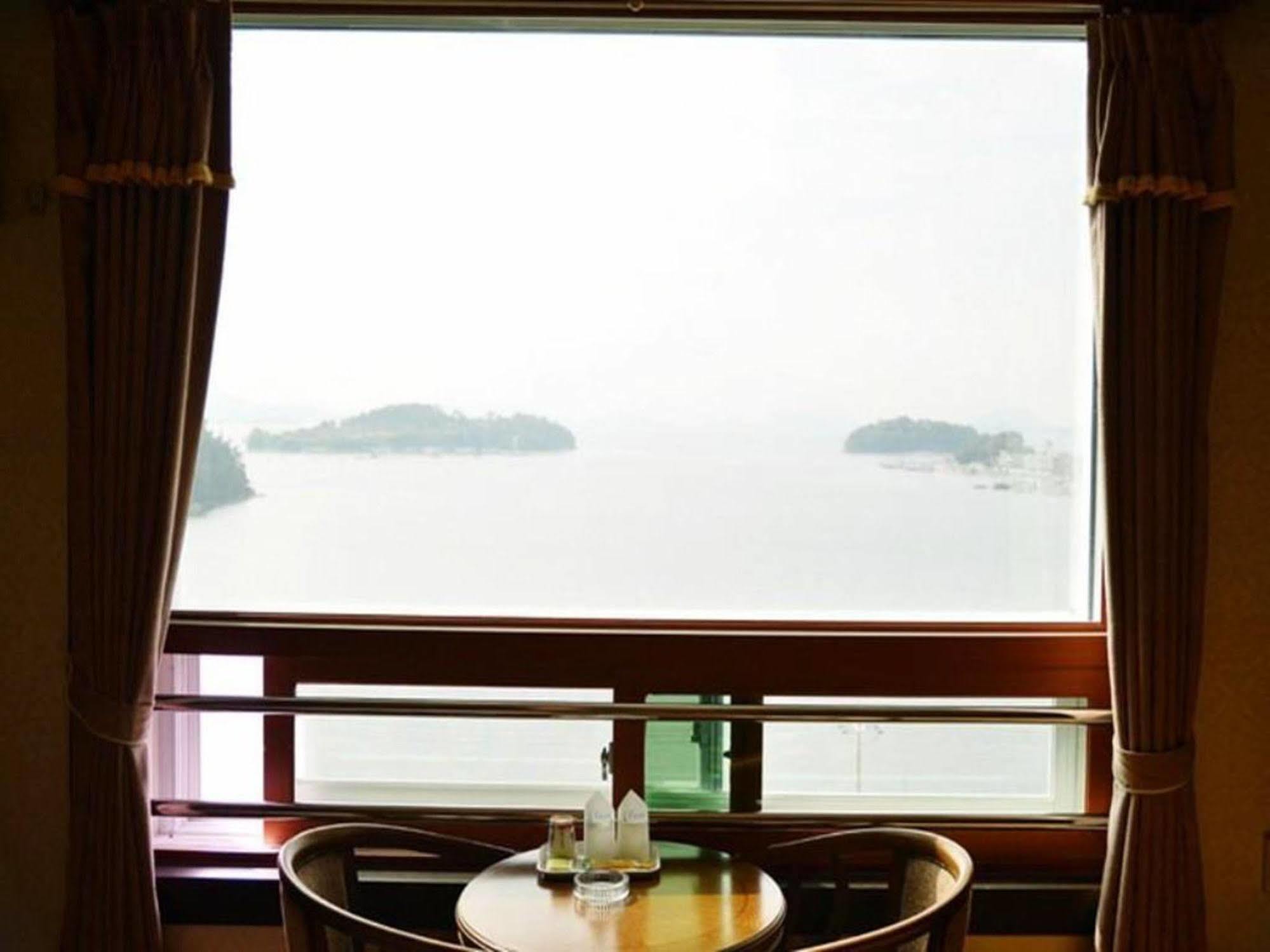 Am Ort Hotel ヨス市 エクステリア 写真