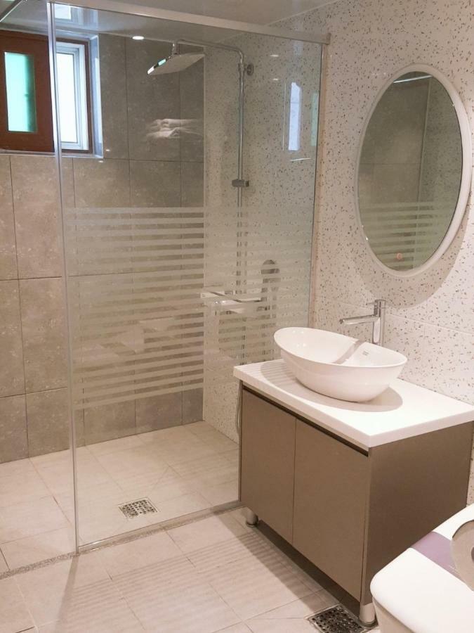 Am Ort Hotel ヨス市 エクステリア 写真