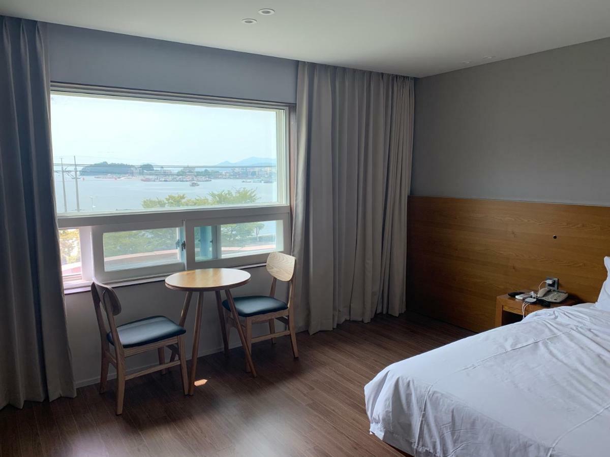 Am Ort Hotel ヨス市 エクステリア 写真