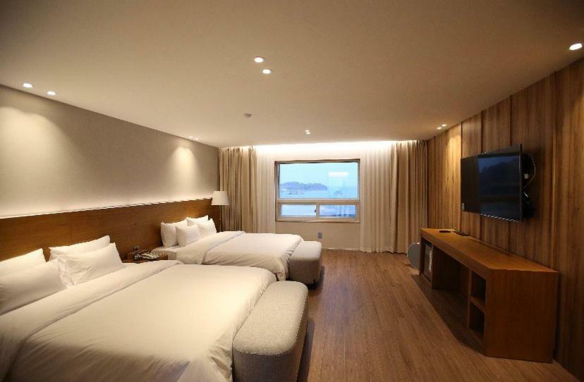 Am Ort Hotel ヨス市 エクステリア 写真
